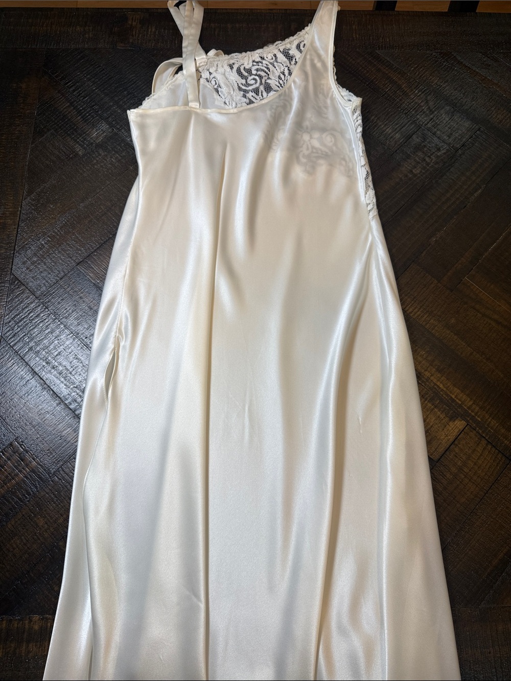 Vintage Victoria’s Secret Gold Label Ivory Lace Maxi Slip Dress Bridal - Picture 10 of 10